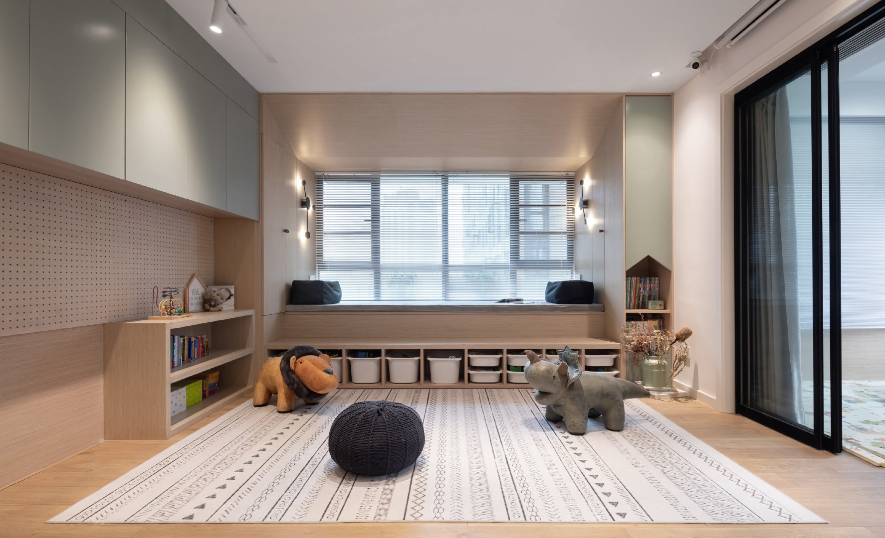 天健西班牙小鎮(zhèn)129m&sup2;北歐風(fēng)格案例